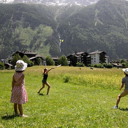 Aparthotel Les Balcons Du Savoy Chamonix Exterior foto