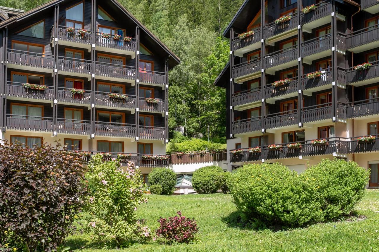 Aparthotel Les Balcons Du Savoy Chamonix Exterior foto